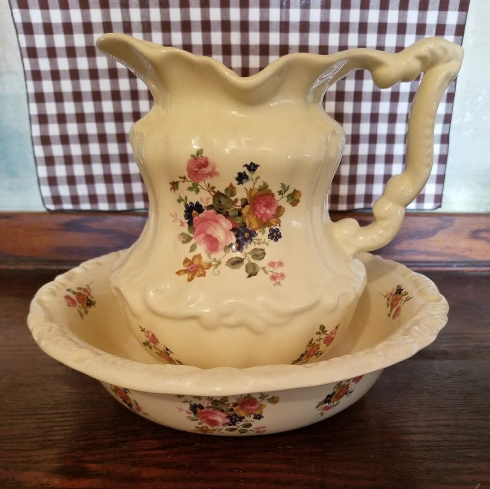 Athena California 915 pitcher and bowl - Picture 1 of 8